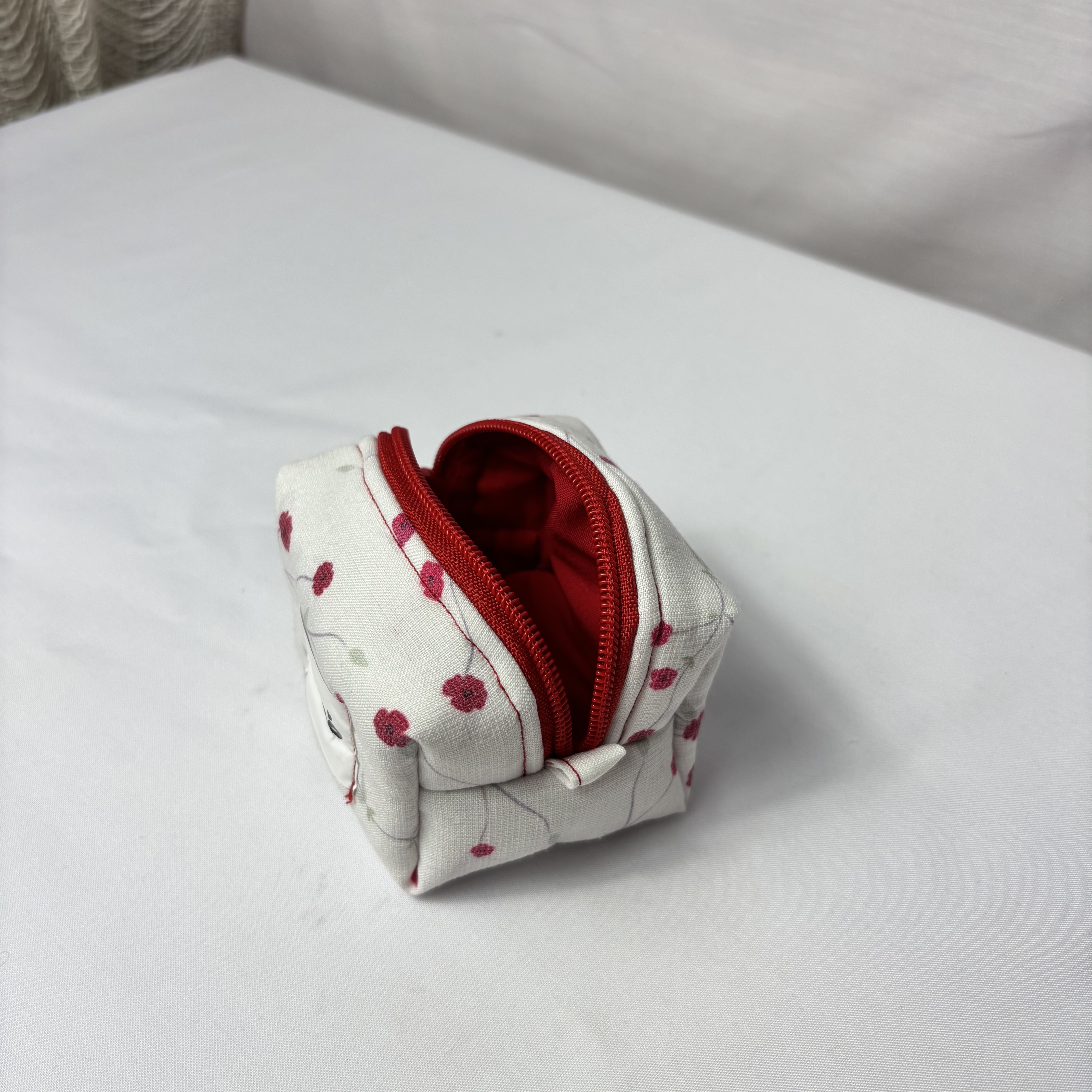 ایرپادبگ گل قرمز🌹